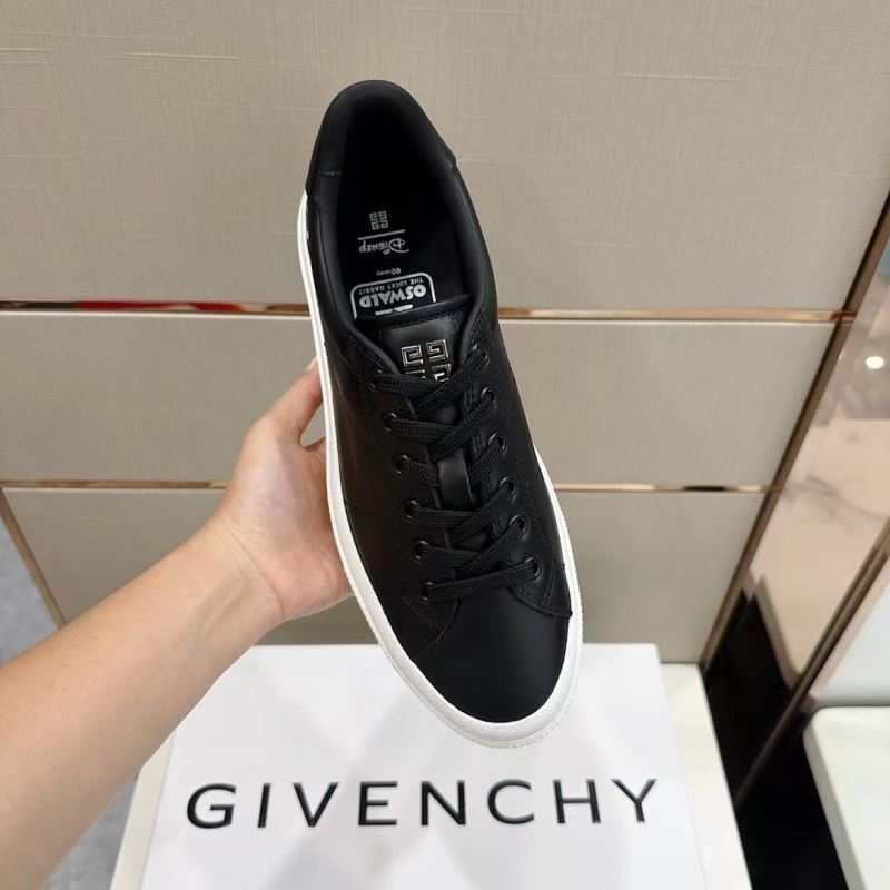 Givenchy Sneakers